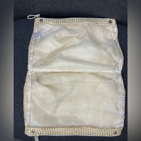 Ecobeauty Australia make up and/or jewelry bag - Picture 8 of 11